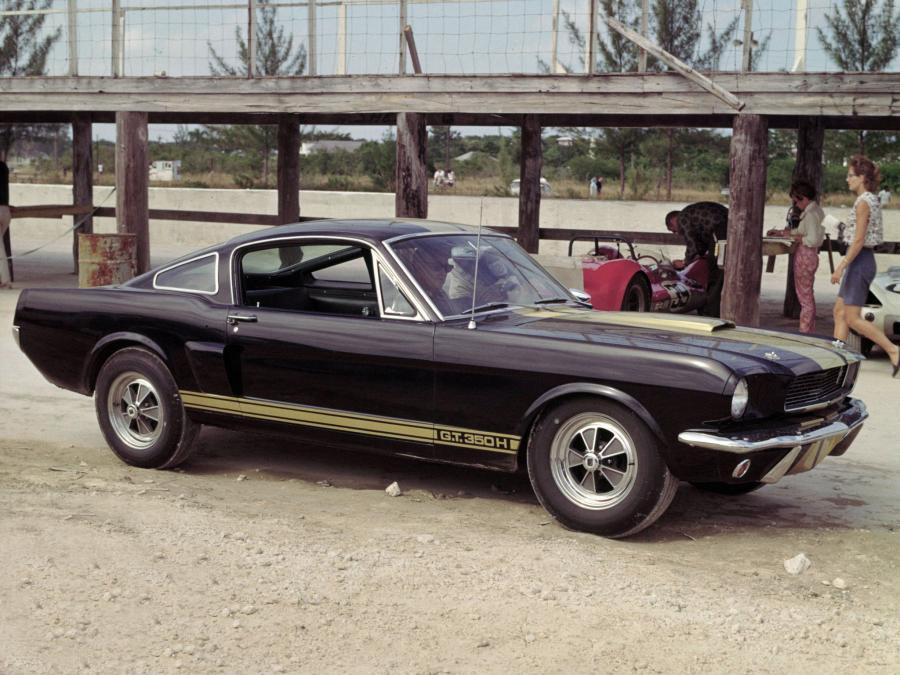  Shelby GT350H 1966 года  (фото 24 из 28)